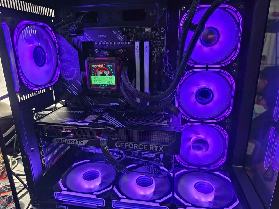 Gaming PC 9800x3d 32gb DDR5 - photo 2