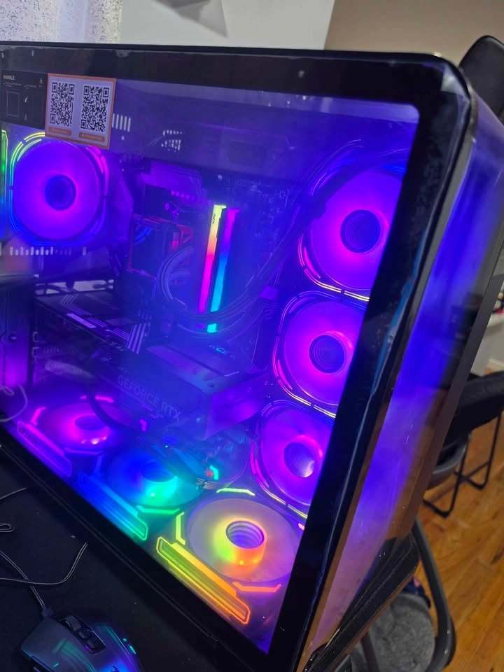 Gaming PC 9800x3d 32gb DDR5 - photo 3
