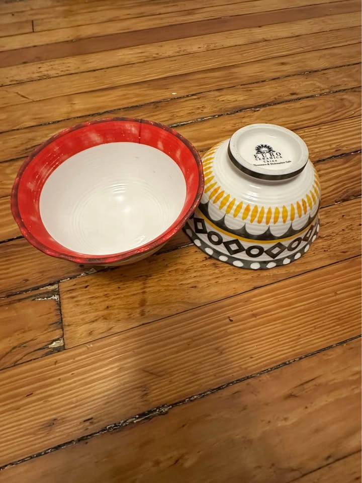 Euro Ceramica Set of 2 Ceramic Bowls. Pickup in Park Slope. - photo 4