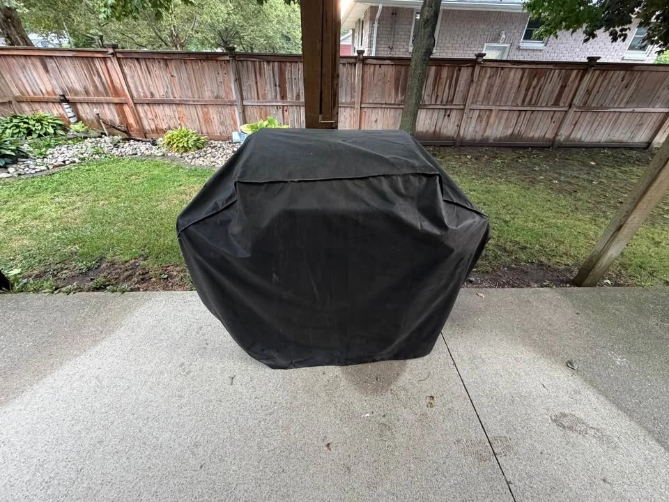 Nexgrill 5-Burner Propane BBQ + Tank & Cover - photo 2
