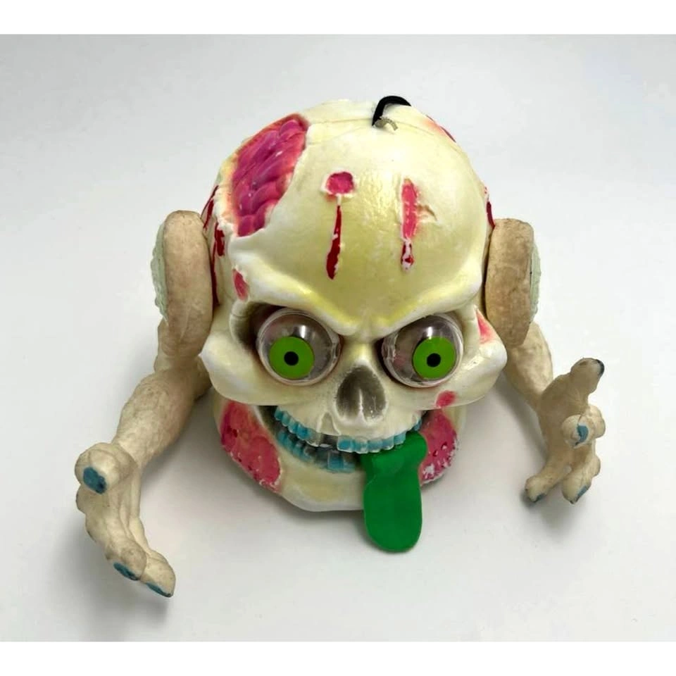 Vintage 1994 Spearhead Animated Crawling Zombie Skull