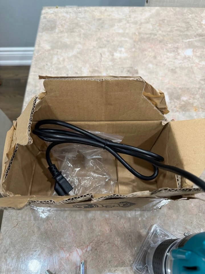New Heavy Duty Router with Accessories - photo 5