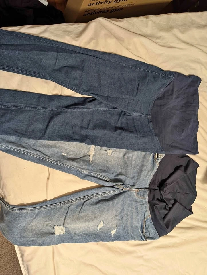 Maternity clothes