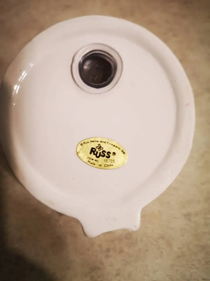 Vintage Christmas Salt and Pepper Shakers image indicator(2)