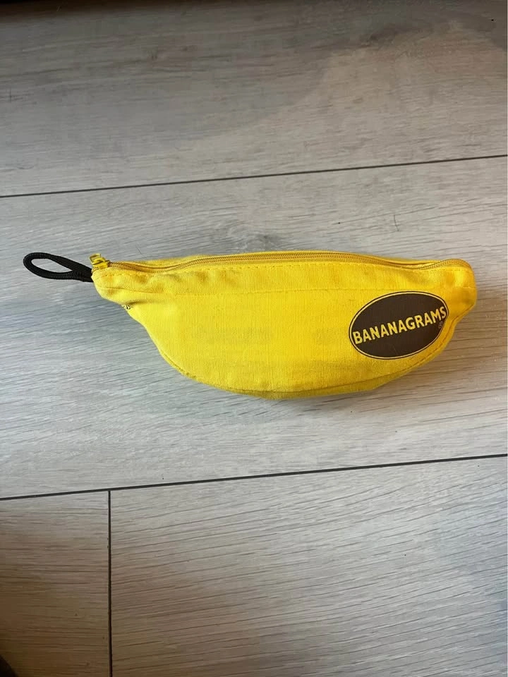 Bananagrams game for all ages - photo 2
