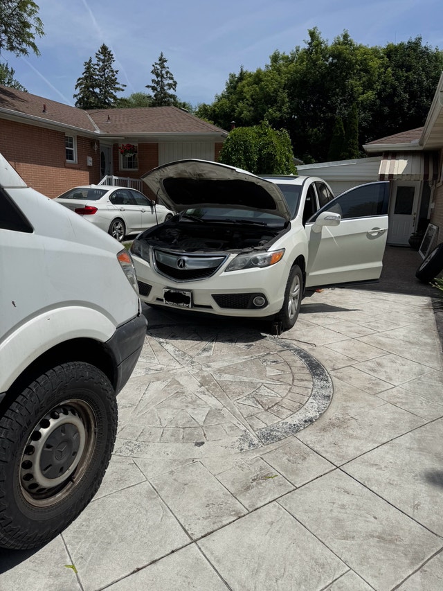 Mobile Tire Change (On/Off rim) - photo 2