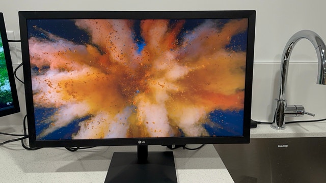 Lg Full HD Hdmi Monitor @70$ - photo 3