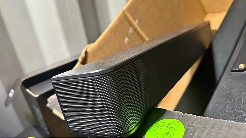 Scratch & Dent - Bose Solo Mini Soundbar (fully functional)