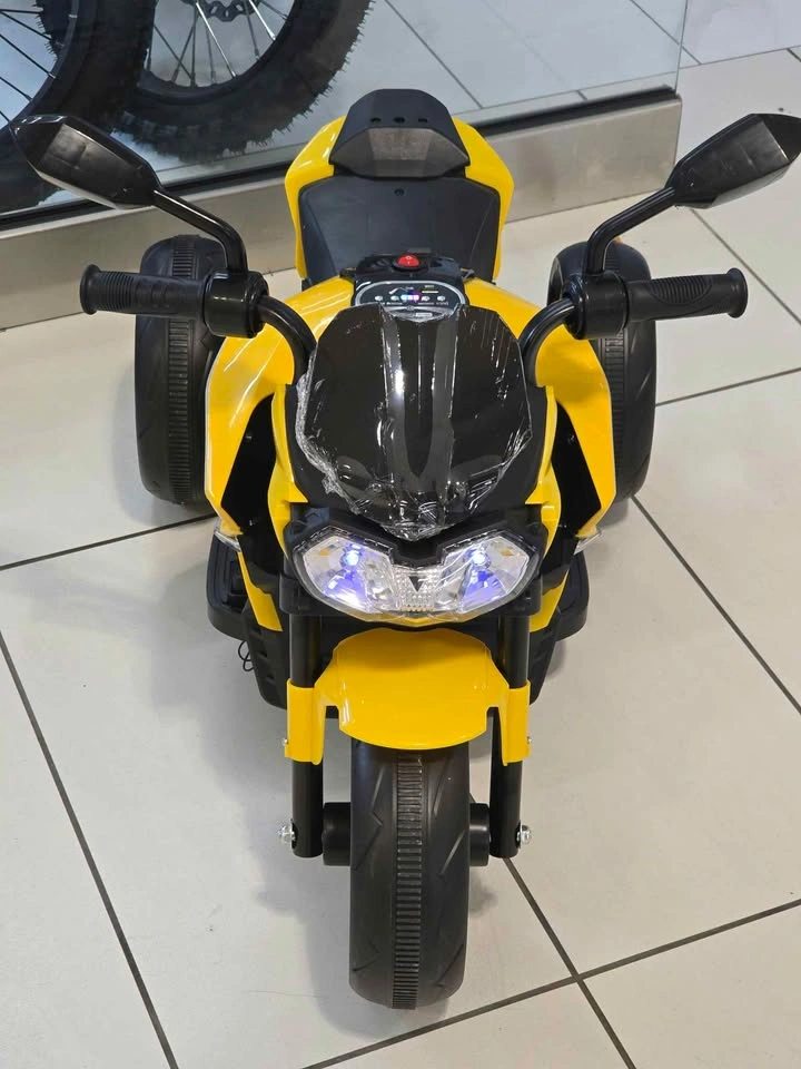 Premium MOTO 20 Kids Electric Tricycle - photo 4