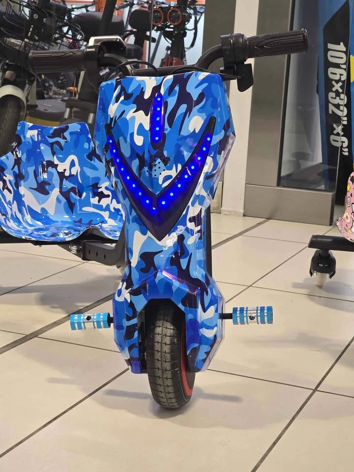 Electric Drift Trikes - Blue Camo & Hello Kitty - photo 4