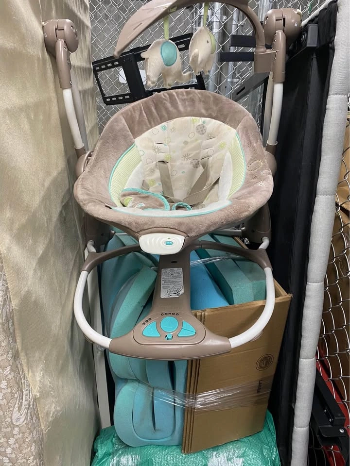 Baby bouncer and Snugapuppy - photo 4