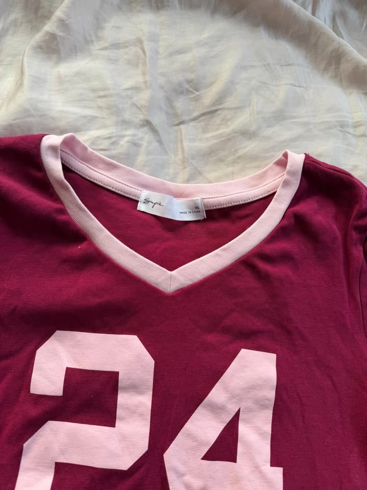 supre pink graphic tee - photo 2