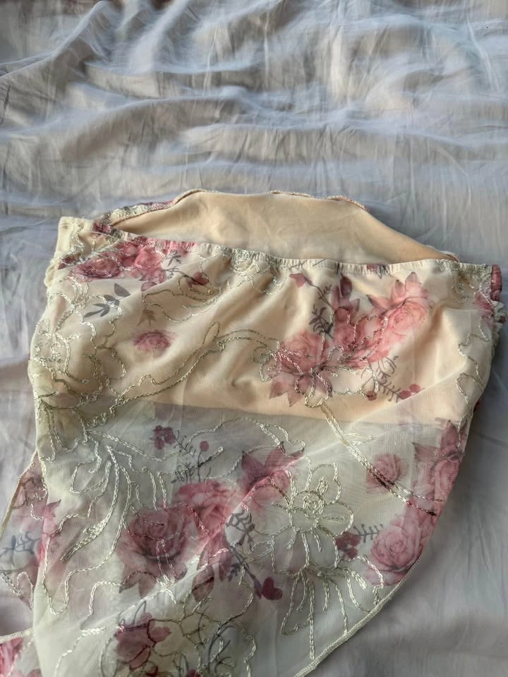cider cream asymmetrical lace tube top - photo 4