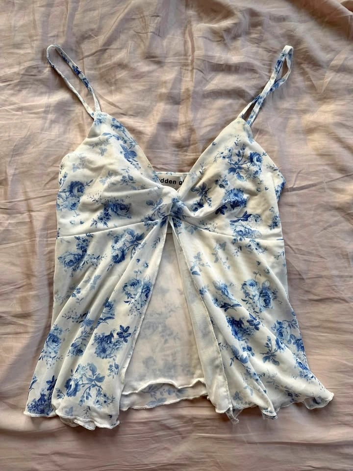 madden girl floral mesh top