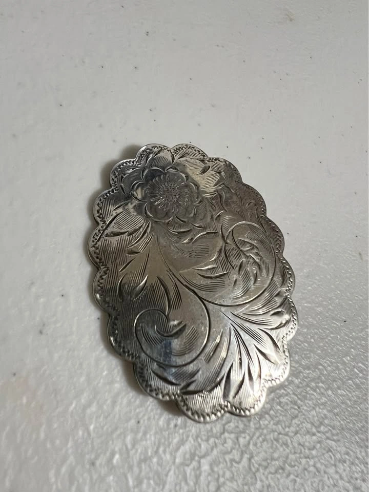 Vintage Sterling Silver Engraved Floral Brooch – 6.6g - photo 5
