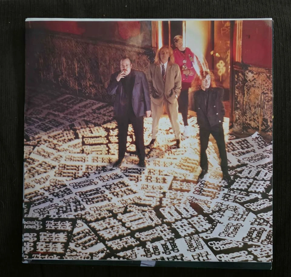 Cheap Trick- Lap of Luxury- Vinyl - photo 4