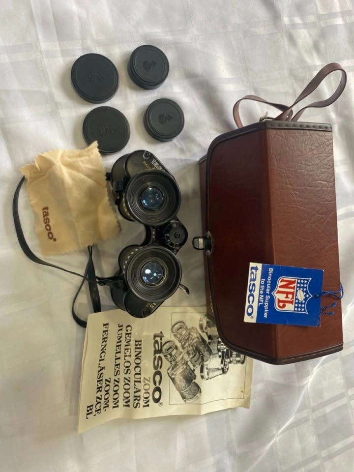 Tasco Zoom Binoculars With Hard Case 7x-15x35 - photo 2