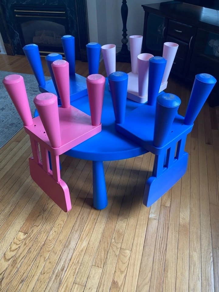 Kids Round Table & 4 Chairs set - photo 2