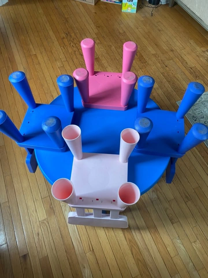 Kids Round Table & 4 Chairs set - photo 3