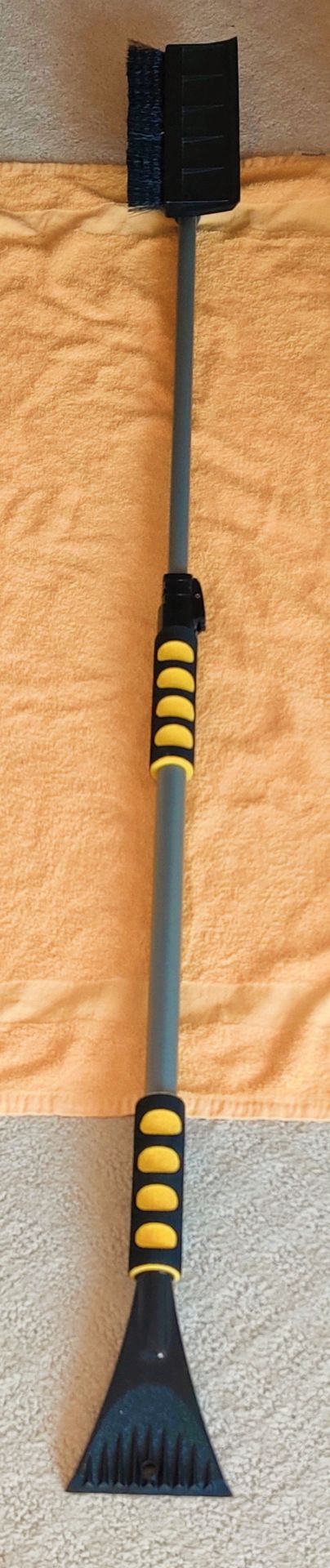 NEW Snow Brush and Ice Scraper with Long Handle - photo 2