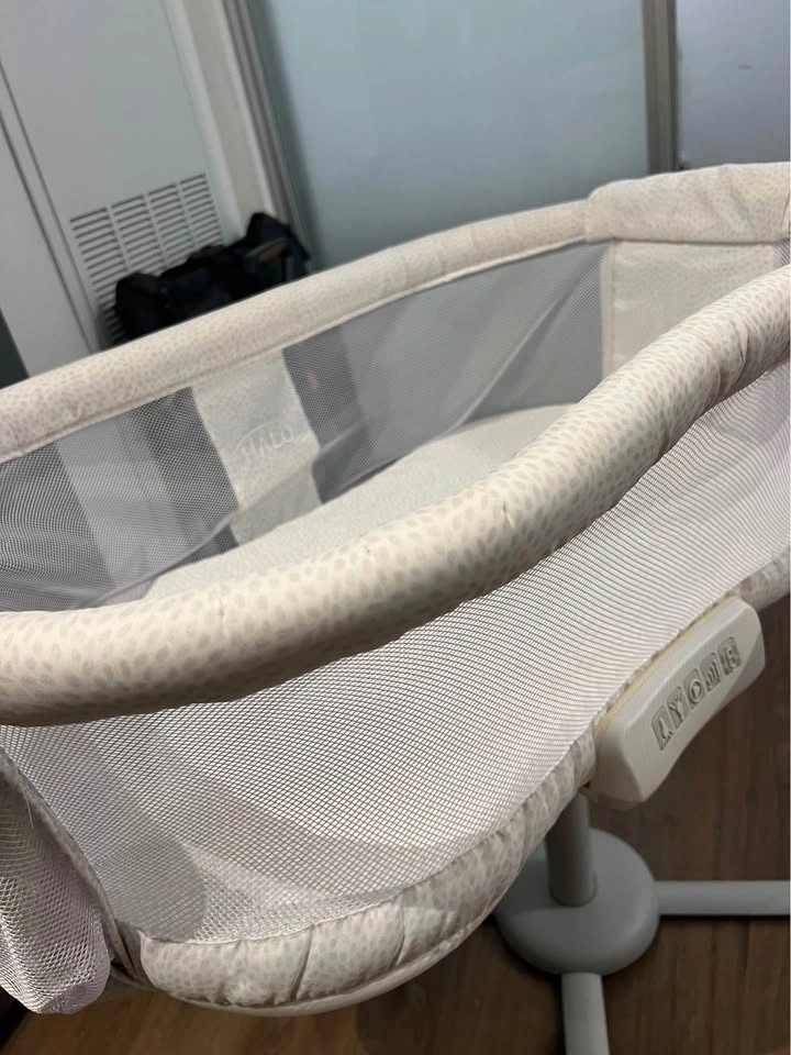 Halo swivel bassinet - photo 3