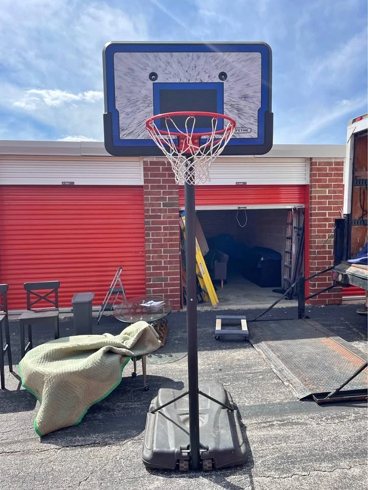 Lifetime Basketball Hoop