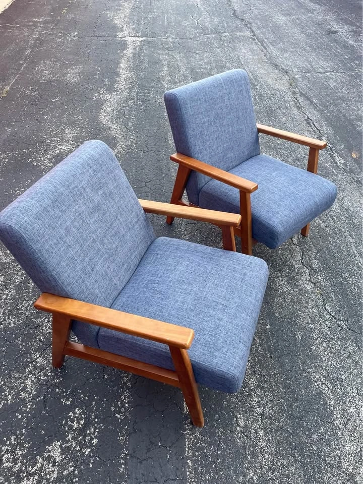 Set of Wade Logan Arm Chairs - photo 2