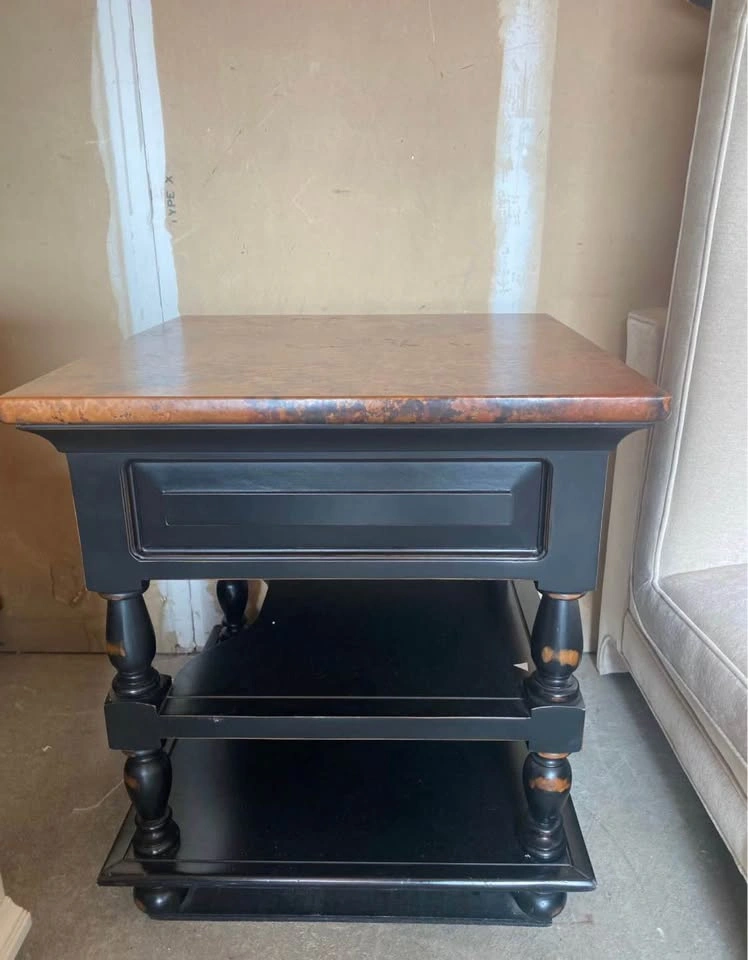 Black Wood & Marble End Table - photo 3