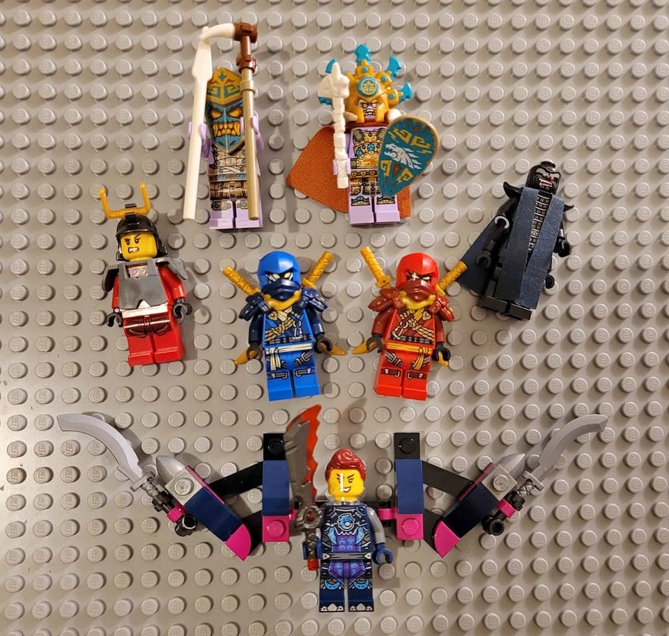 LEGO Ninjago minifigure lot