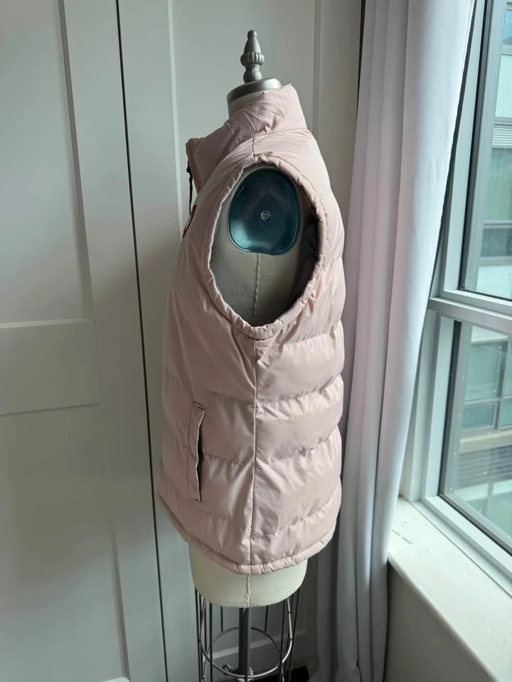 Pink Warm Fall/Winter Coat - Size Large - Canadian Made - photo 4