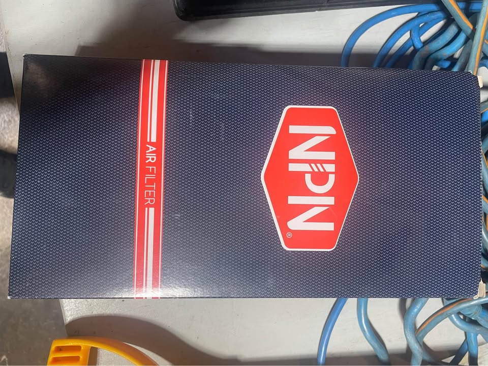 Audi Air Filter - photo 4