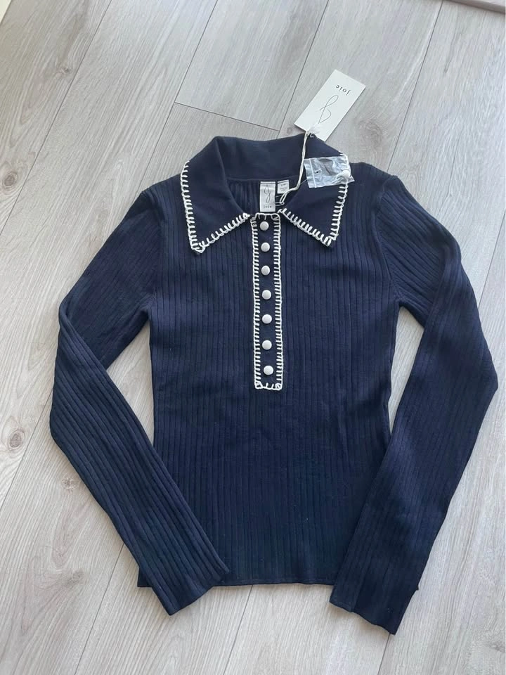 Joie knit top, navy with white buttons, Sezane-style, new, S - photo 4