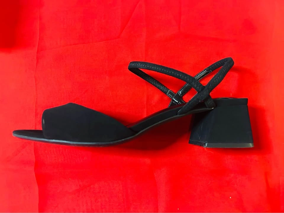 Black Heels - Size 11 - photo 3