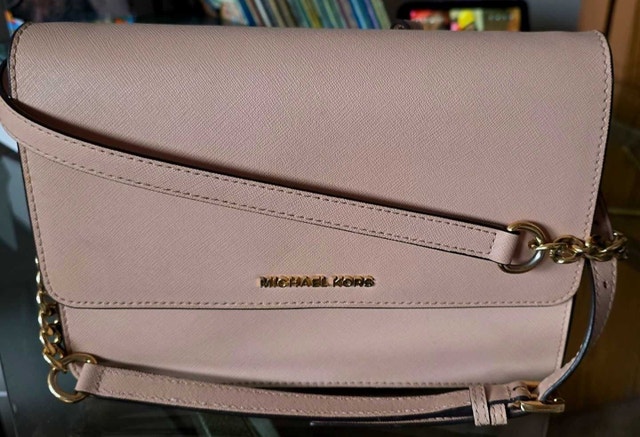 Authentic Michael Kors Blush Pink Saffiano Leather