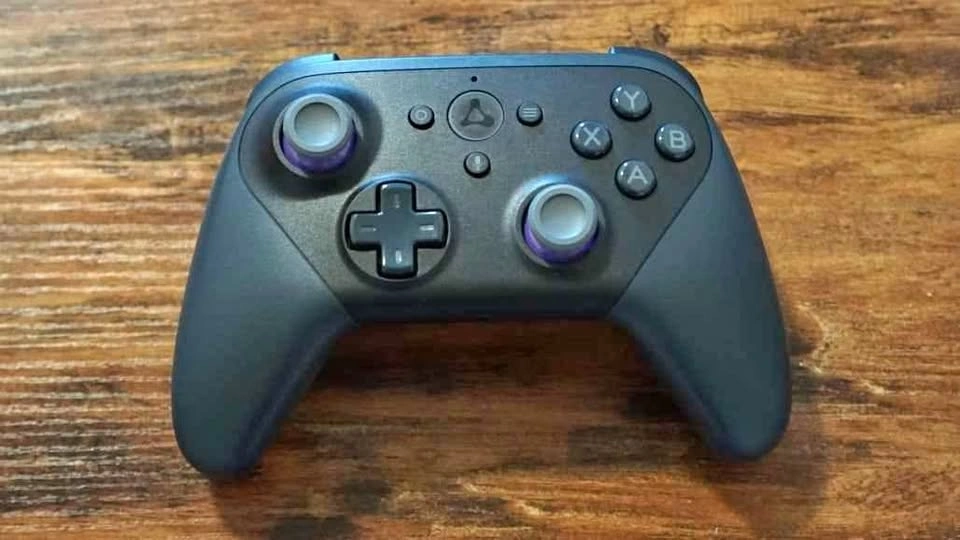 Luna Controller