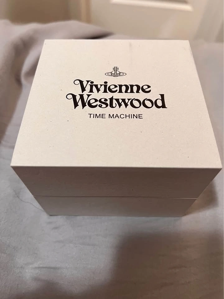 Brand New Vivienne Westwood Camberwell Watch – Green/Silver - photo 3