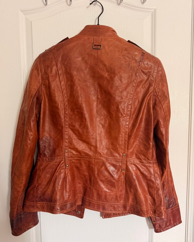 Danier Italian Leather Jacket - photo 3