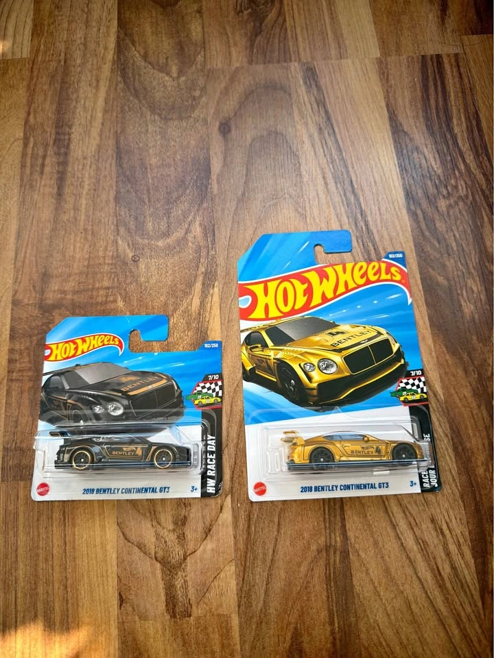 Hot Wheels 2018 Bentley Continental GT3 Set