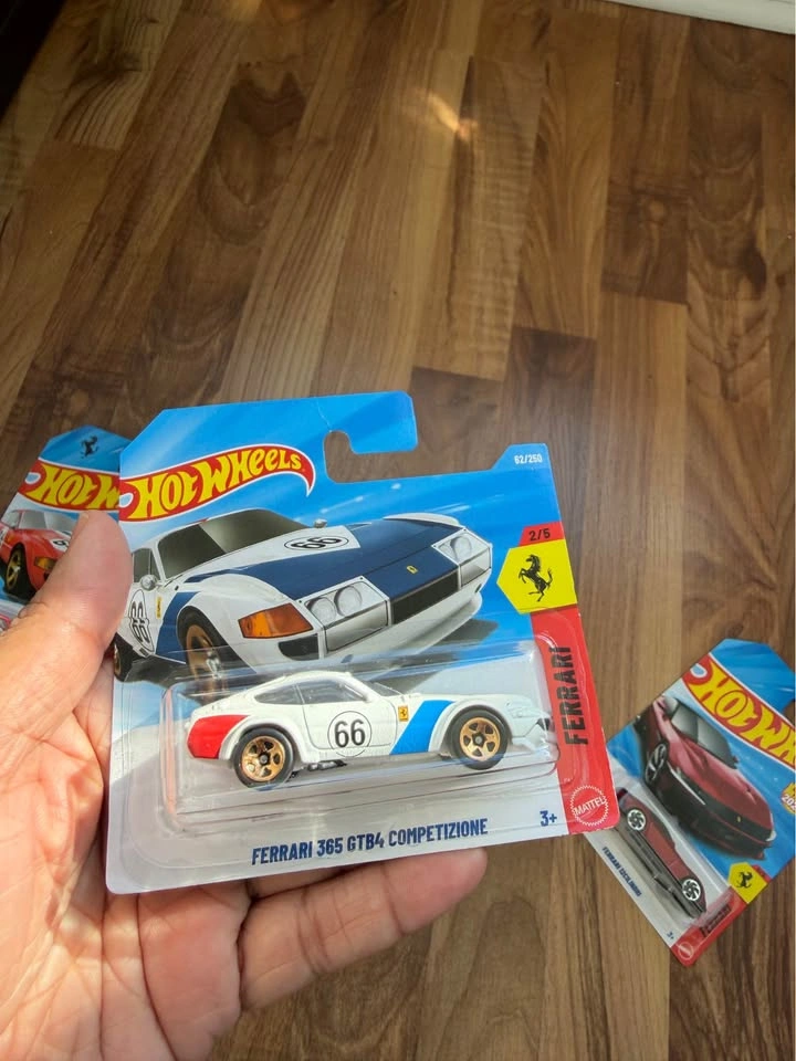 Ferrari HotWheels Lot - photo 4