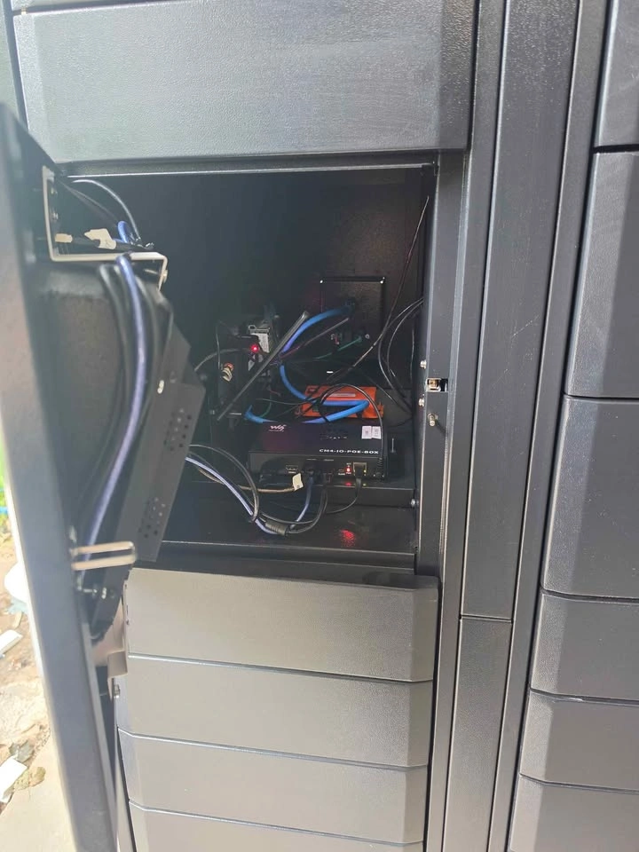 26-Door Smart Parcel Locker System - photo 4