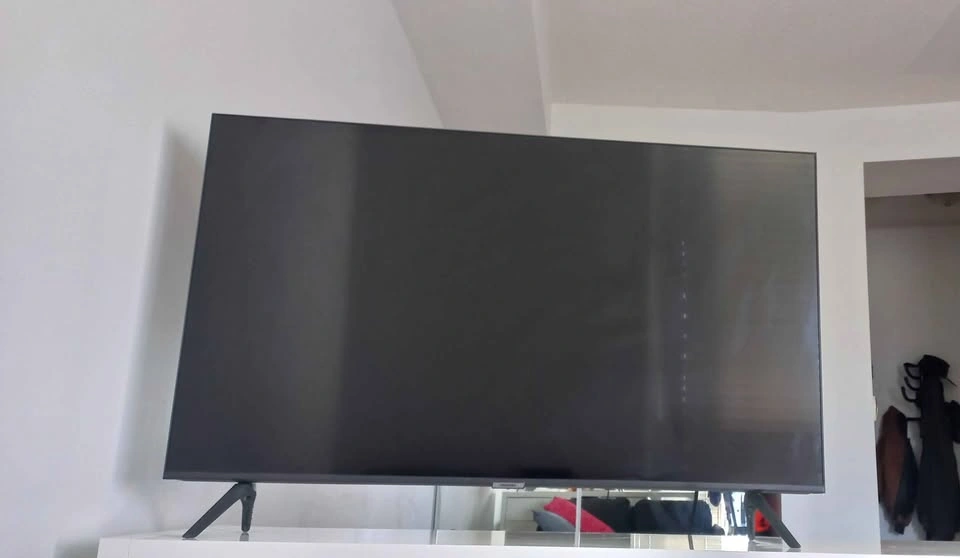 Samsung 43" Crystal UHD 4K Smart TV CU7000 - photo 4