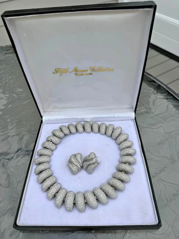 Fifth Avenue Collection Silver Necklace & Earrings Set