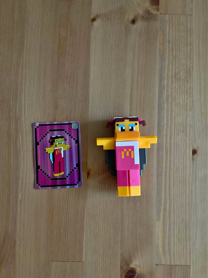 Birdie Wings McDonald's Minecraft Adult Happy Meal Toy