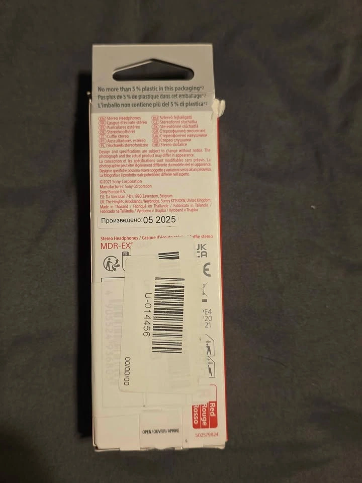 RED Sony MDR-EX110AP Stereo Headphones - BNIB, open box - photo 2