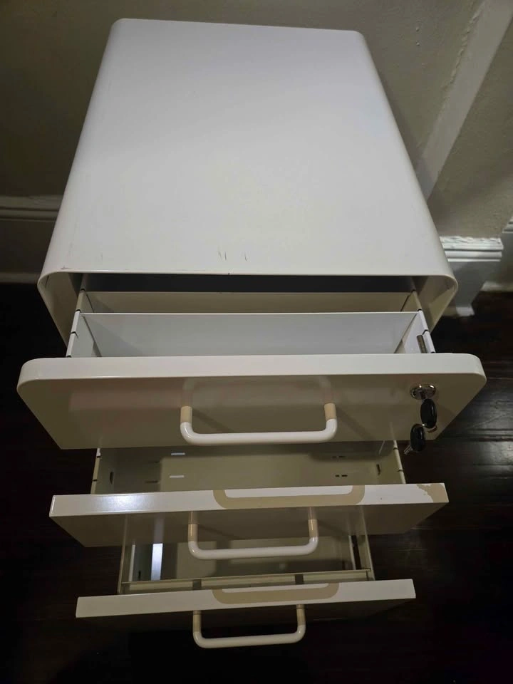 Poppin Stow 3-Drawer File Cabinet - White (Like New w/ Key) - photo 3