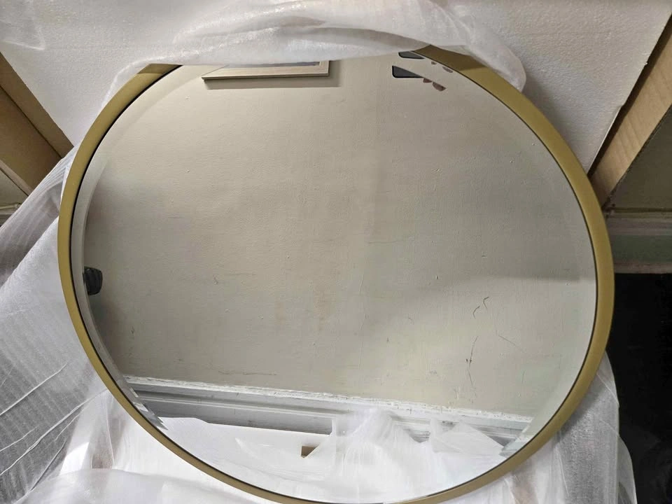 SONDER Designer Mirror 32in Brass (Modern / Elegant)