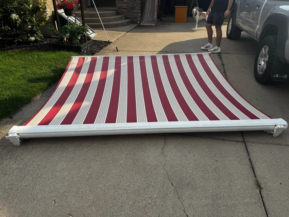 Retractable Awning - photo 3