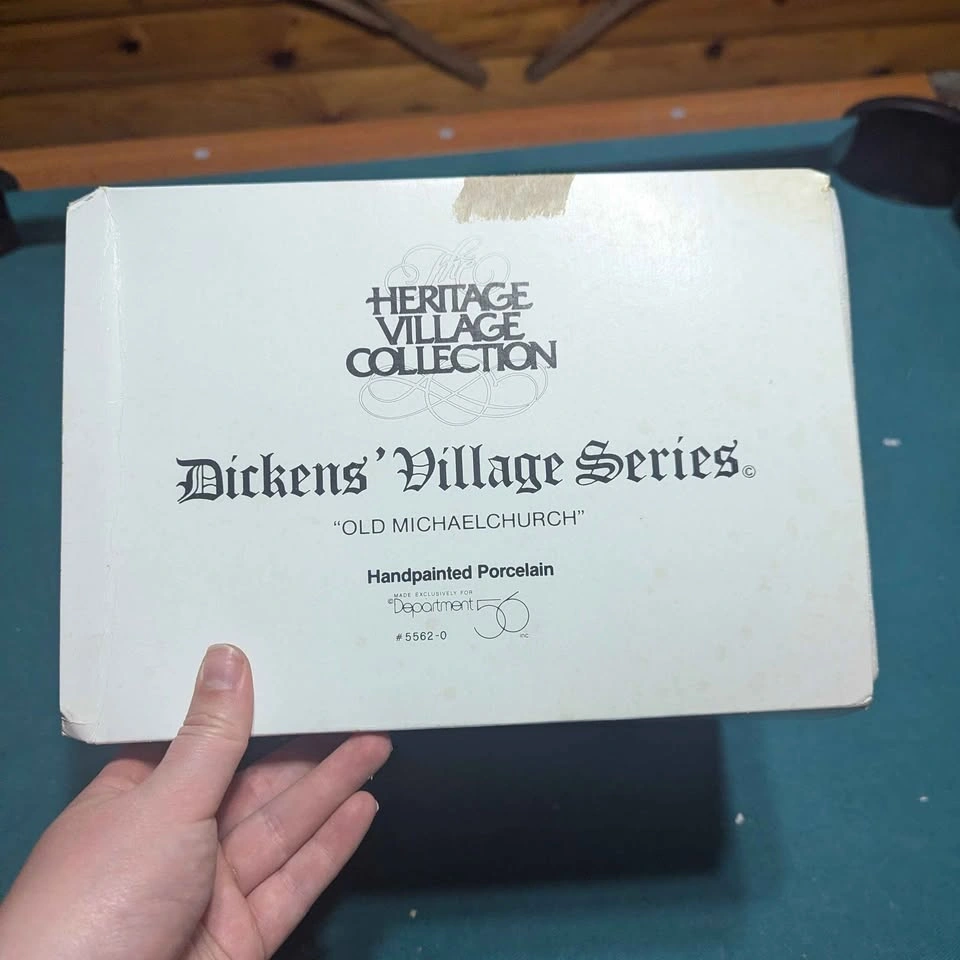 Department 56 - Dickens' Village Series - Old Michaelchurch - photo 2