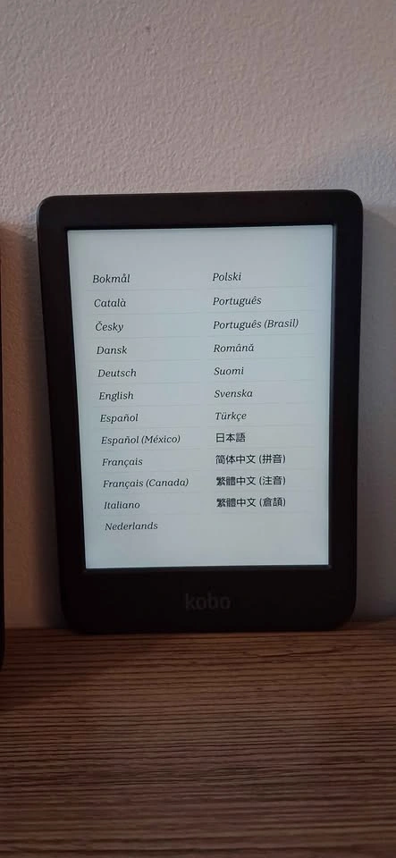 Kobo Clara BW eReader with SleepCover - photo 2