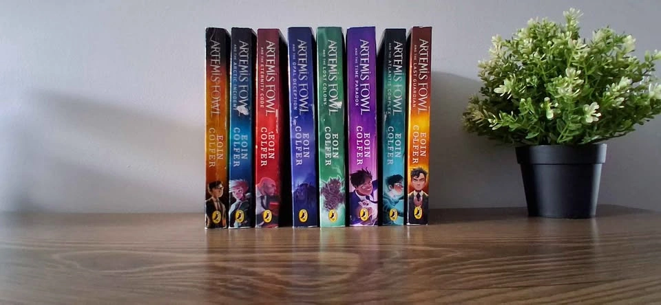 Eoin Colfer Artemis Fowl and The Fowl Twins Book Sets - photo 3